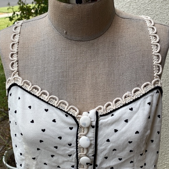 Free People short top with spaghetti straps and heart design. So cute! - Picture 3 of 13